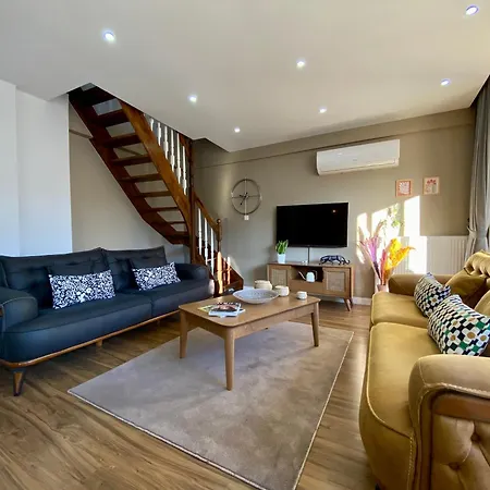 Taksim Apartment *