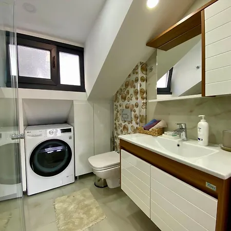 Taksim Apartment *