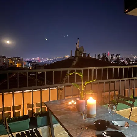 Taksim Apartment *